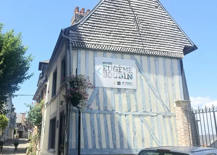 La Maison à Rayures - Centre Historique Appartement